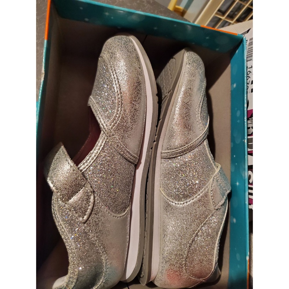 Shimmer and shine kids shoes 12